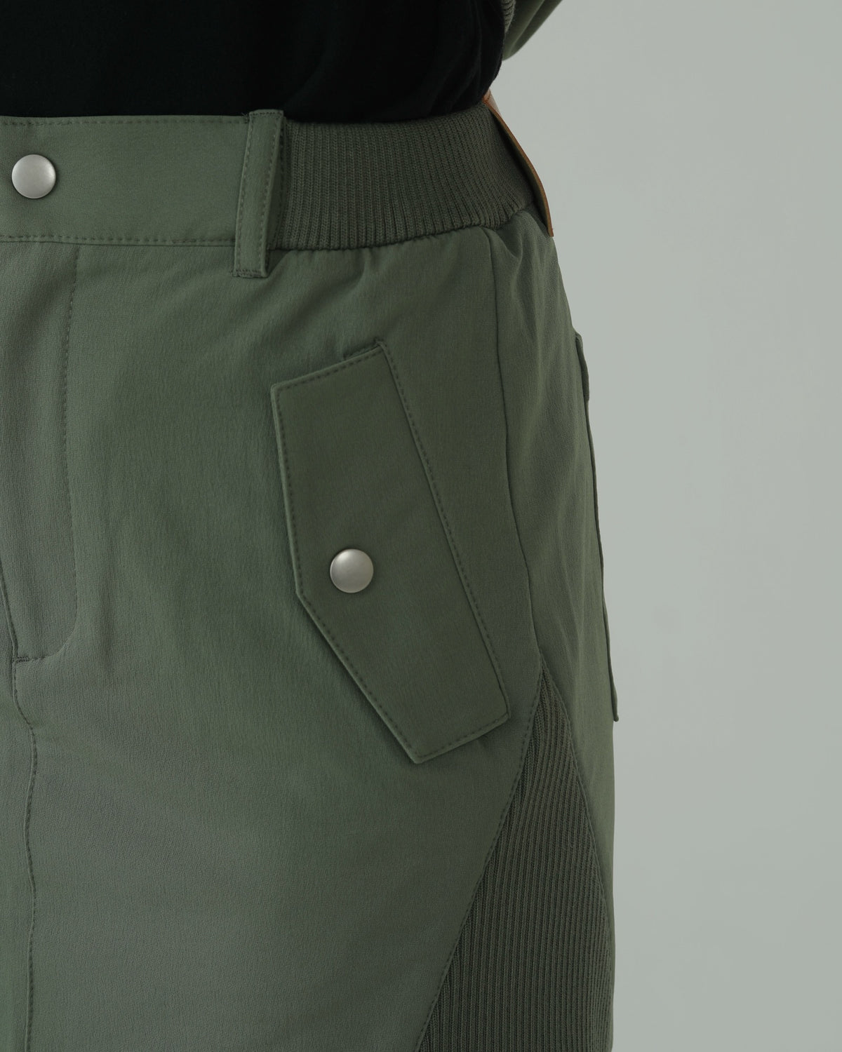 Bise Utility Skirt (KHAKI)