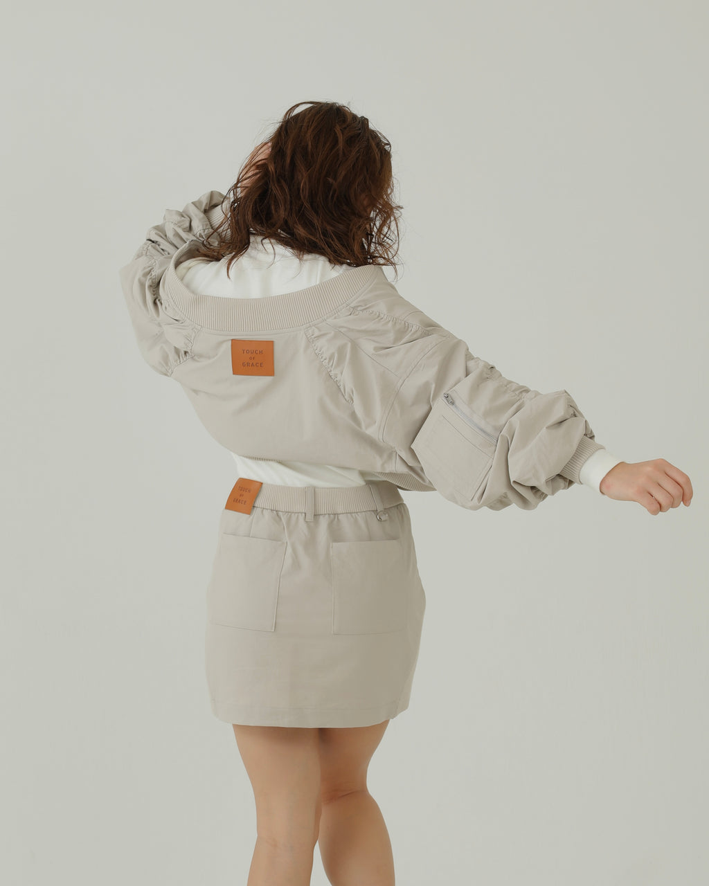 Bise Utility Skirt 
(GREIGE)
