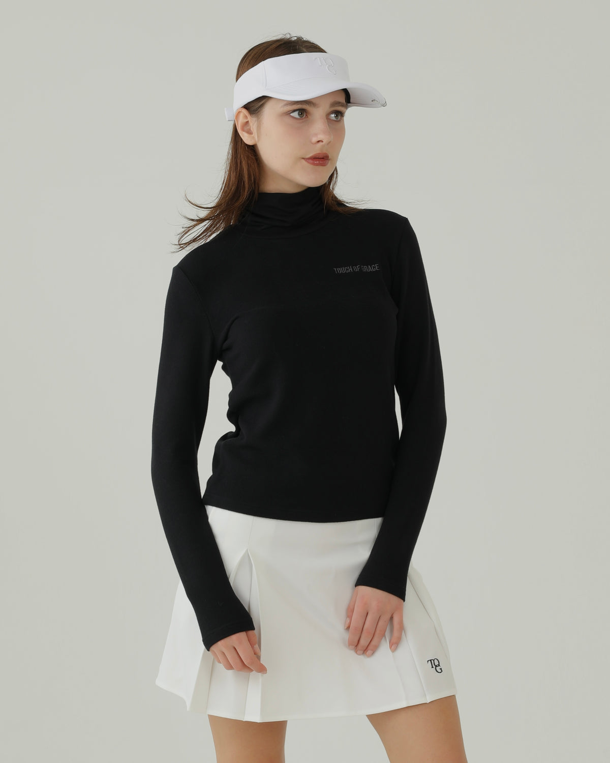 Lueur Turtleneck
(BLACK)
