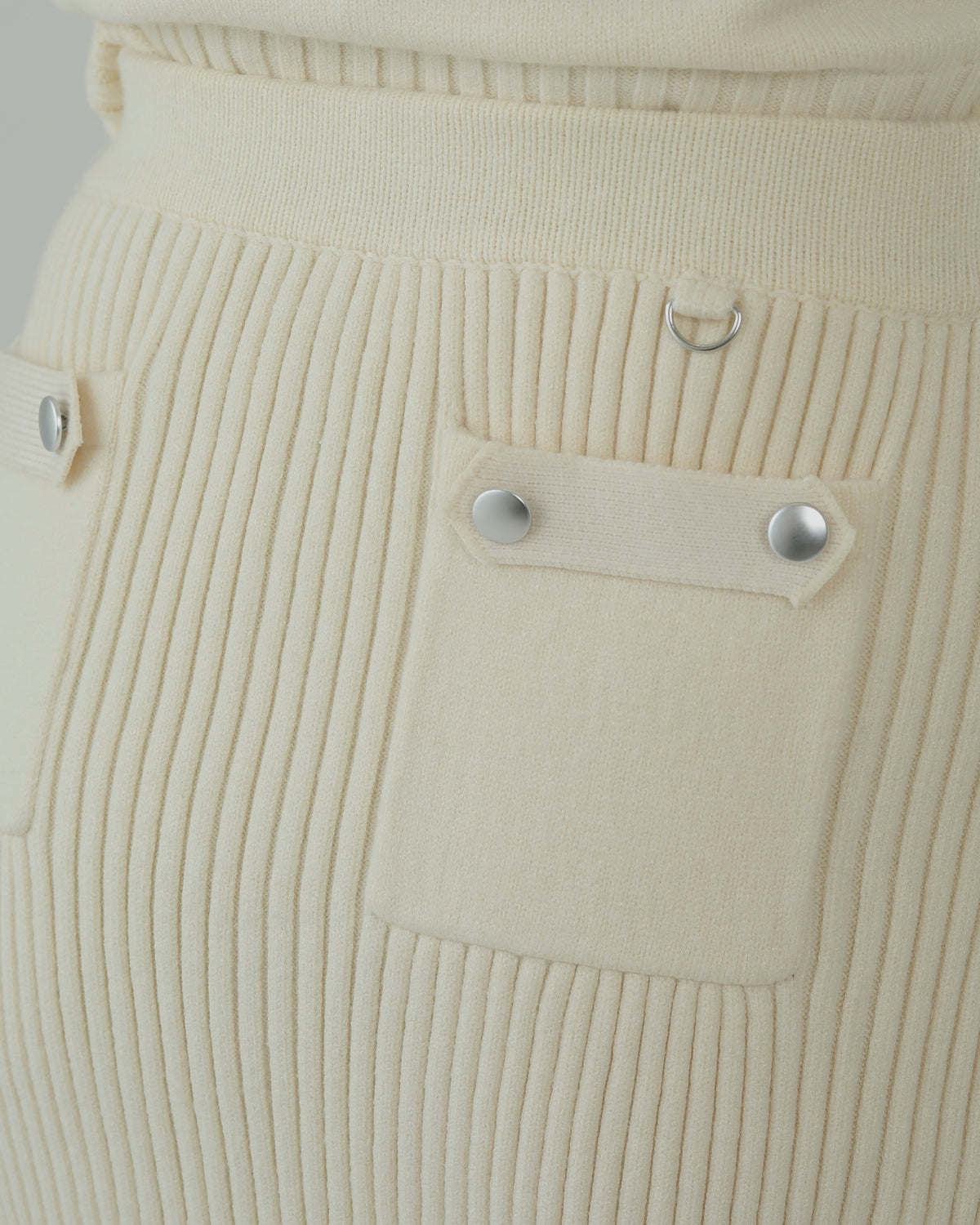 Clarté Knit Skirt
(IVORY)