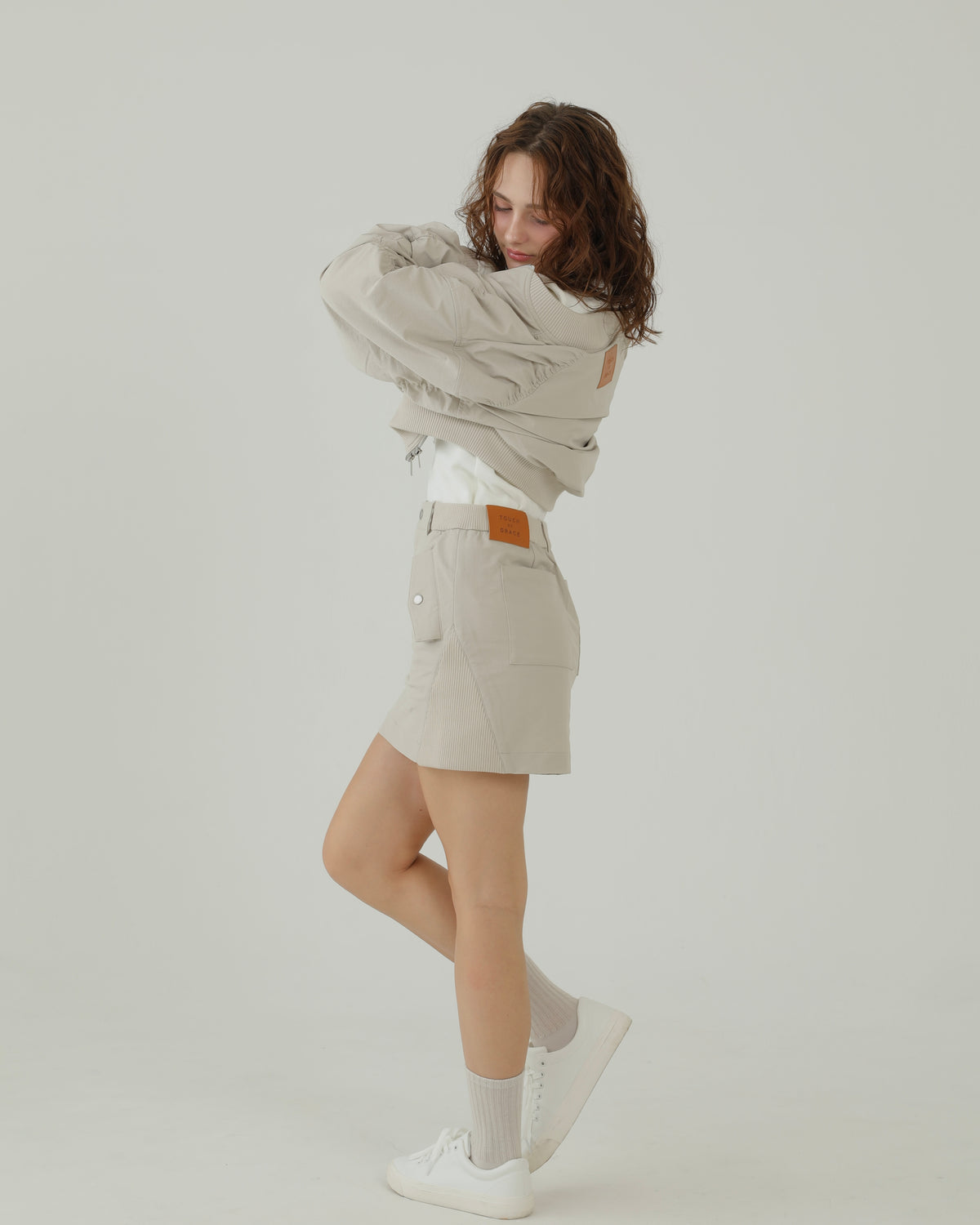 Bise Utility Skirt 
(GREIGE)