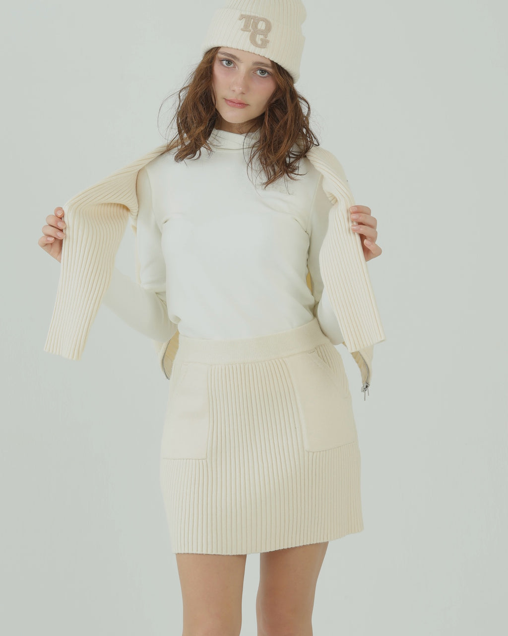 Clarté Knit Skirt
(IVORY)