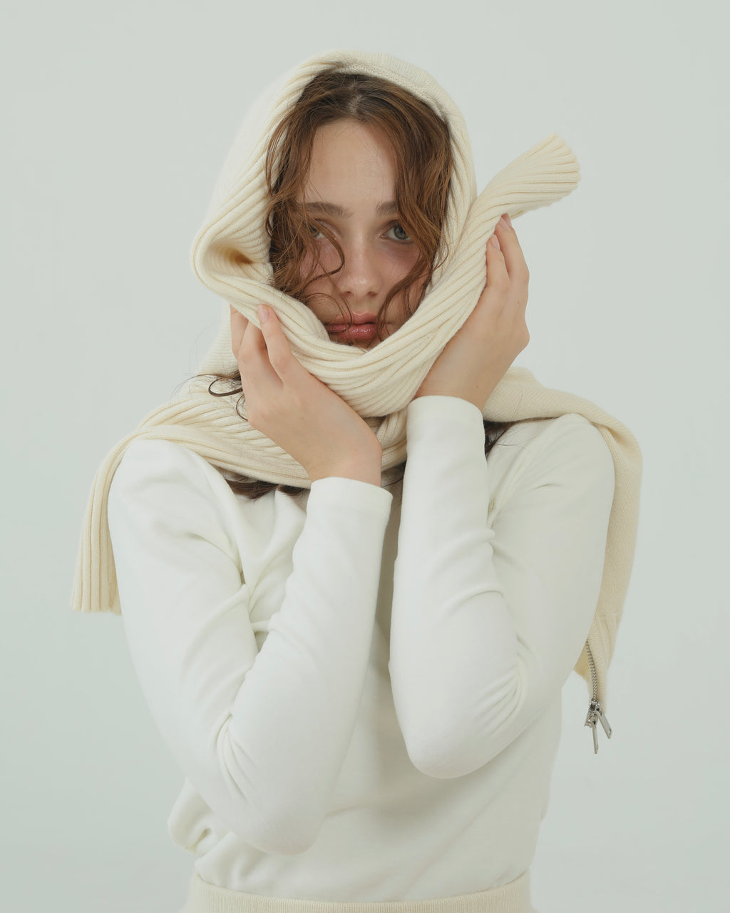 Lueur Turtleneck
 (WHITE)