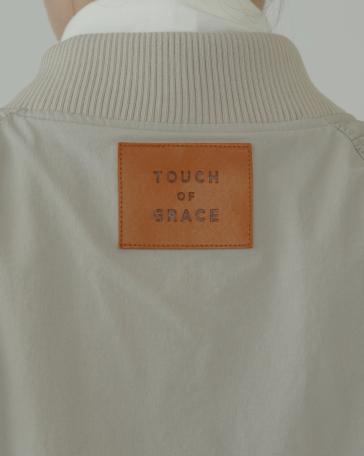 Bise Utility Jacket
(GREIGE)