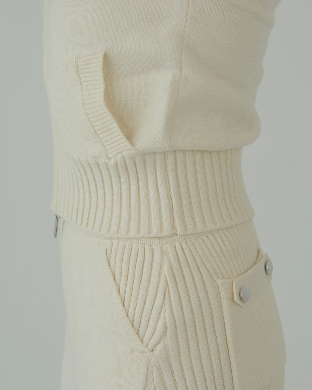 Clarté Knit Jacket
(IVORY)