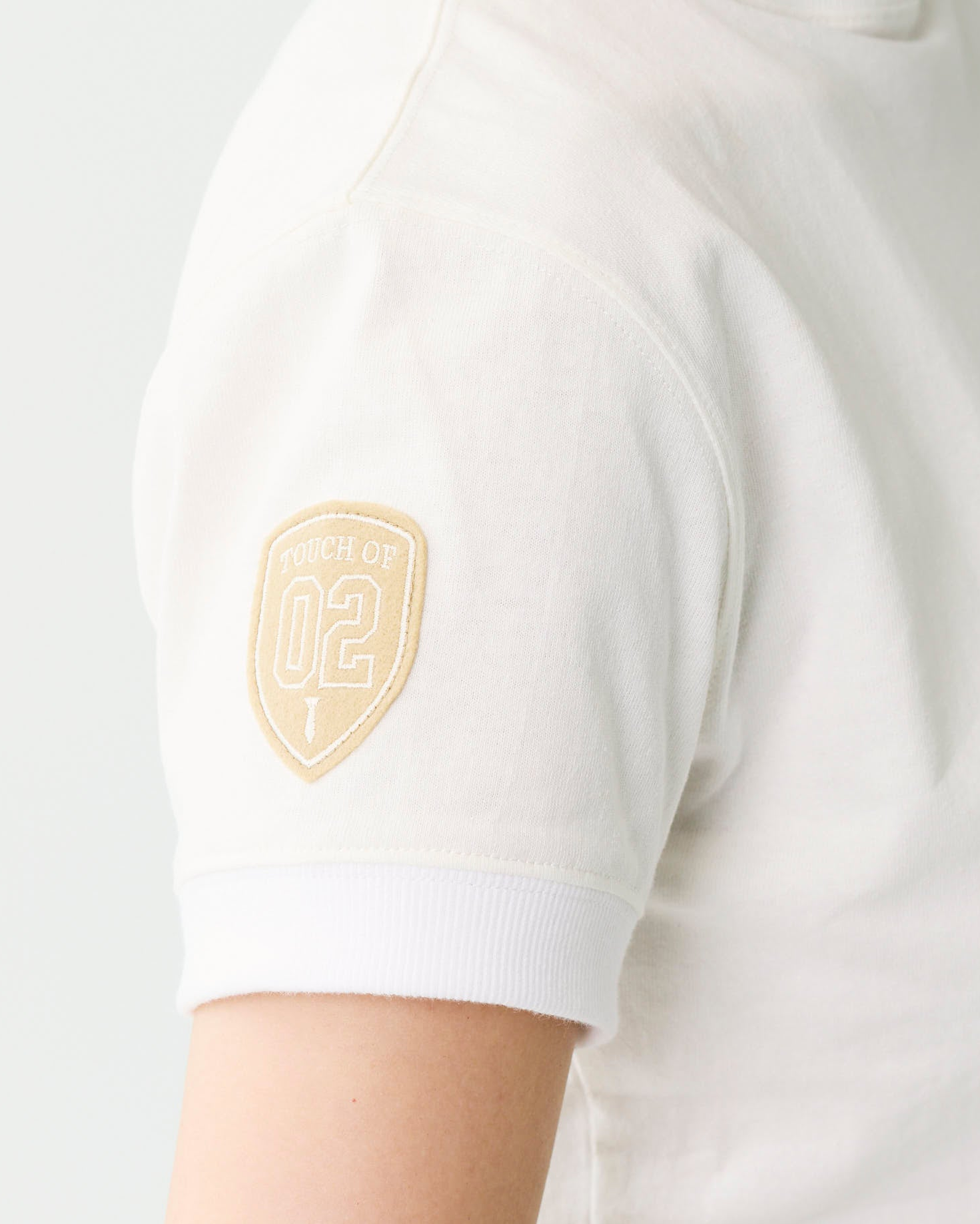 Short Sleeves Mock | BEIGE